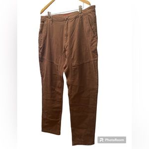 BNWT Guess Casual Pant